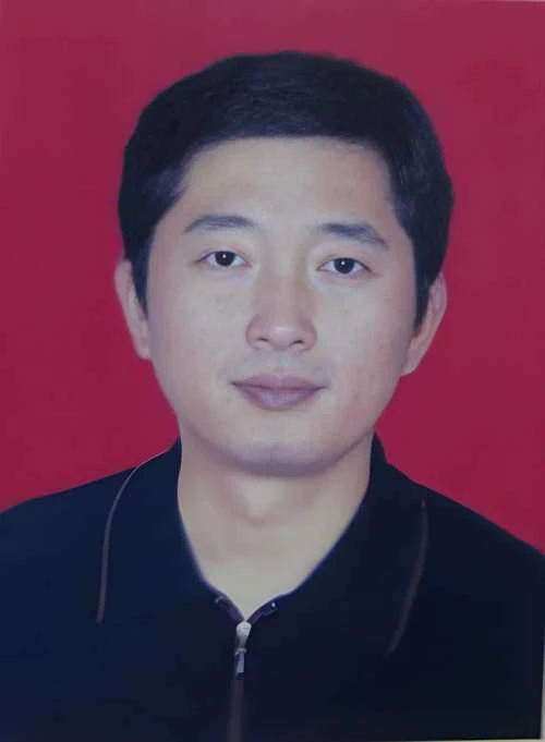 陈正峰老师的照片，单击鼠标查看大图！